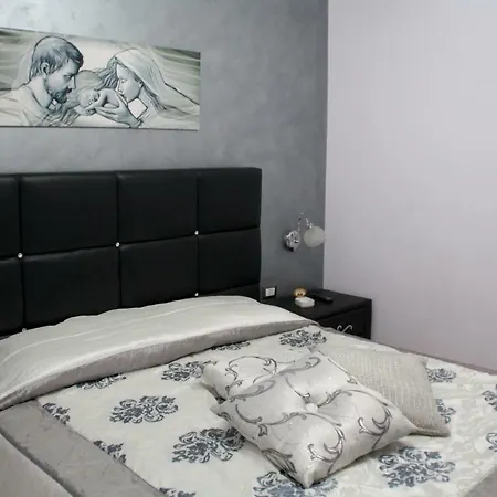 Bed & Breakfast The Liberty Palace